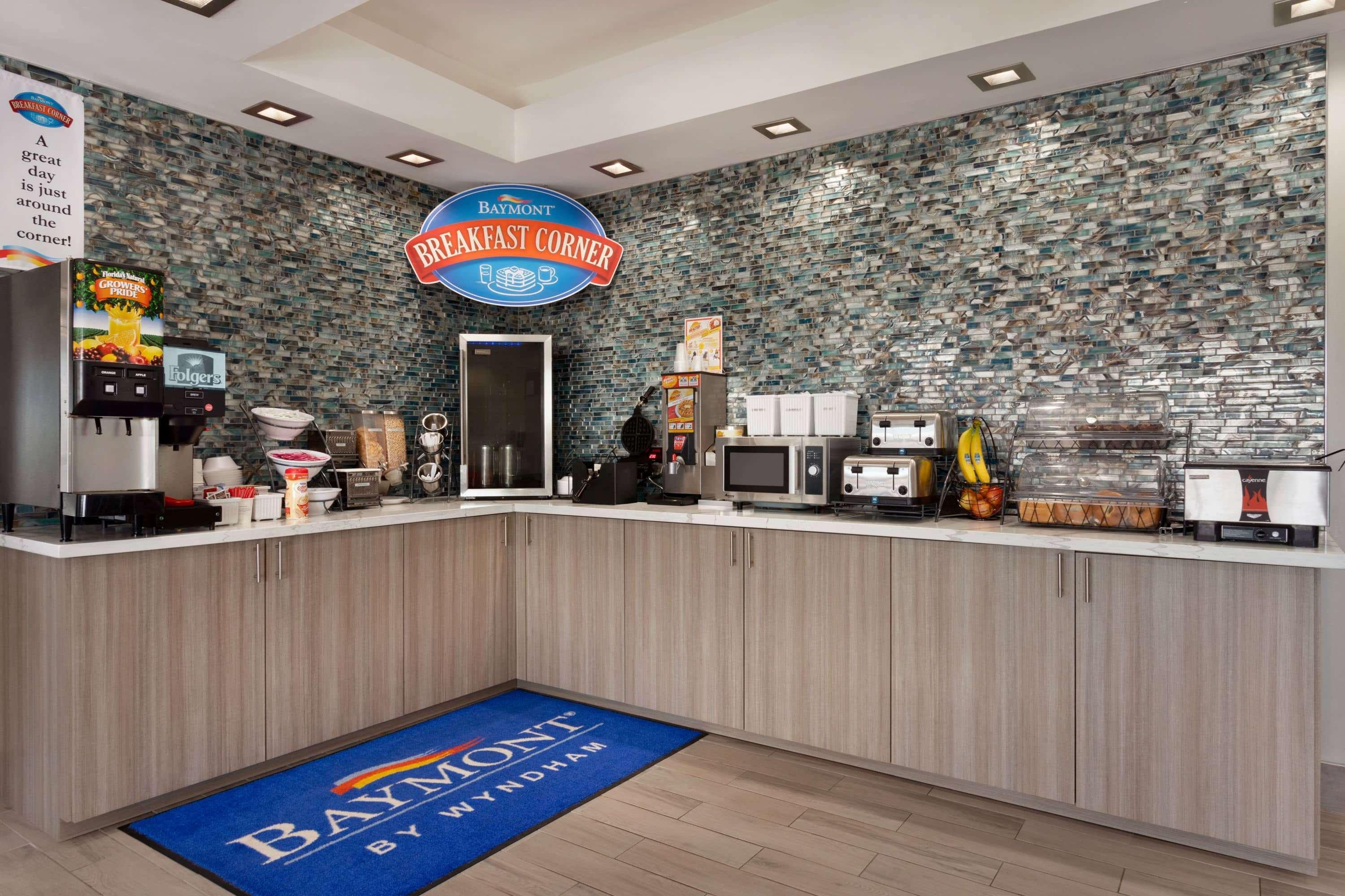 Baymont Inn & Suites Shawnee Zewnętrze zdjęcie