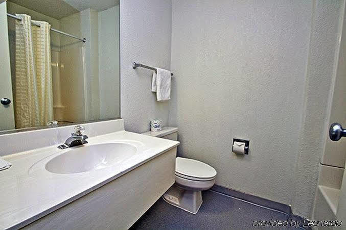 Baymont Inn & Suites Shawnee Zewnętrze zdjęcie